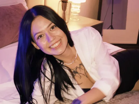Watch SiennaRei Live Adult Webcam Show - Free Sex Cam Stream