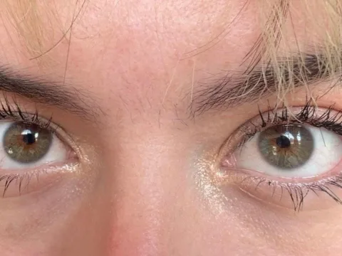 Watch Katheerin Live Adult Webcam Show - Free Sex Cam Stream