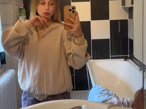 Watch Lenaa26 Live Adult Webcam Show - Free Sex Cam Stream