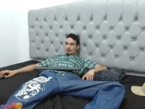 Watch ROY Offline Adult Webcam Show from Colombia - Free Sex Cam Stream