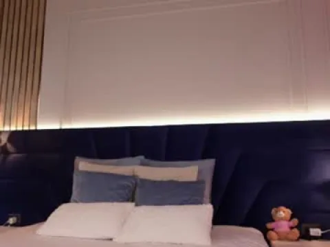Watch Kylie Offline Adult Webcam Show from Romania - Free Sex Cam Stream