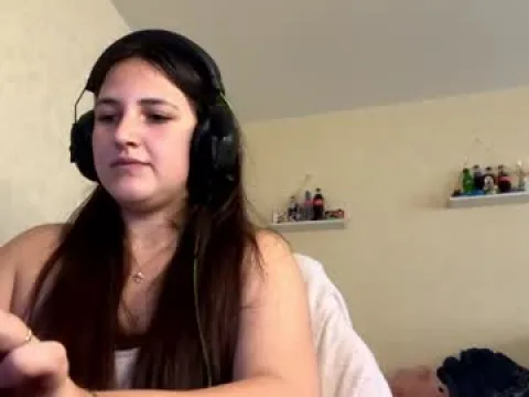 Watch Mia Offline Adult Webcam Show - Free Sex Cam Stream