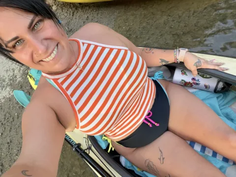 Watch UrMilfy01 Live Adult Webcam Show - Free Sex Cam Stream