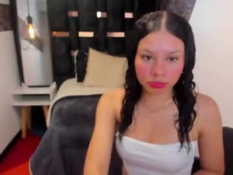 Watch MAYA FOX Offline Adult Webcam Show from Colombia - Free Sex Cam Stream