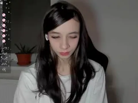 Watch Lili Bellee Live Adult Webcam Show - Free Sex Cam Stream