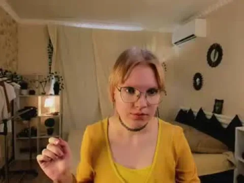 Watch Betty Offline Adult Webcam Show - Free Sex Cam Stream