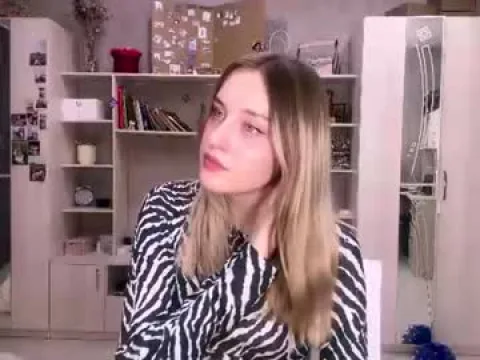 Watch Lisa Offline Adult Webcam Show - Free Sex Cam Stream
