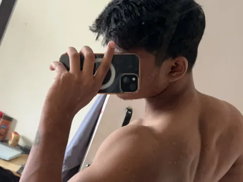 Watch Mommys Fuckboy6 Live Adult Webcam Show - Free Sex Cam Stream
