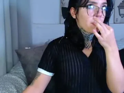 Watch Lunai Gh Offline Adult Webcam Show from Colombia - Free Sex Cam Stream