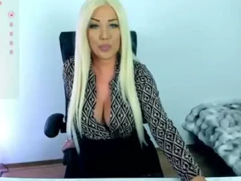 Watch Tyladoll Offline Adult Webcam Show - Free Sex Cam Stream