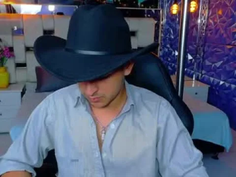 Watch ian Offline Adult Webcam Show from Colombia - Free Sex Cam Stream