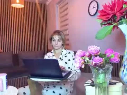 Watch Crystalfever Offline Adult Webcam Show - Free Sex Cam Stream