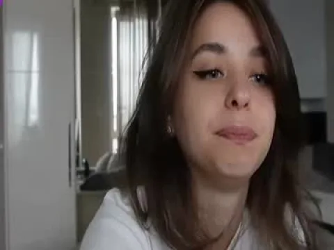 Watch Kriss Offline Adult Webcam Show - Free Sex Cam Stream