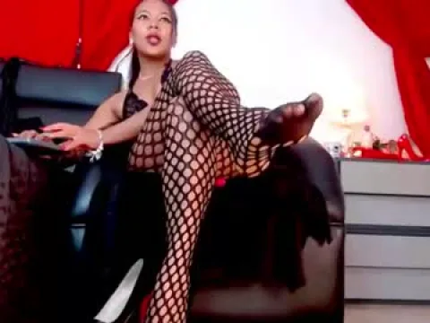 Watch Laryssa Offline Adult Webcam Show from Colombia - Free Sex Cam Stream