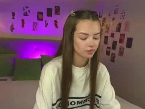 Watch Kiara Offline Adult Webcam Show - Free Sex Cam Stream