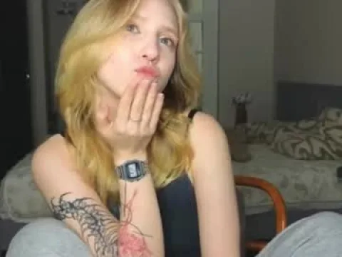 Watch Amiramoral Offline Adult Webcam Show - Free Sex Cam Stream