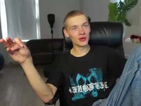 Watch Chris Holt Offline Adult Webcam Show - Free Sex Cam Stream