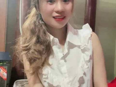 Watch Minh-chau- Live Adult Webcam Show - Free Sex Cam Stream