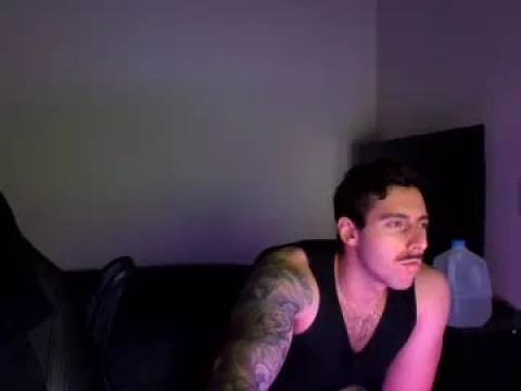 Watch Italianstud98 Live Adult Webcam Show - Free Sex Cam Stream