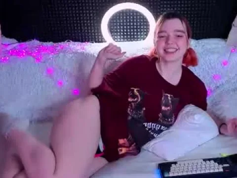 Watch littleTeya Offline Adult Webcam Show - Free Sex Cam Stream