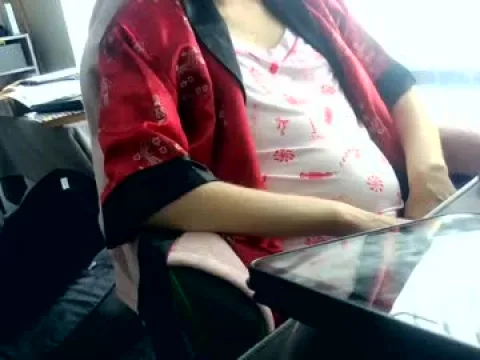 Watch Sarahlouise Offline Adult Webcam Show from United Kingdom - Free Sex Cam Stream