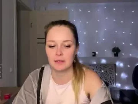 Watch Sarah Offline Adult Webcam Show - Free Sex Cam Stream