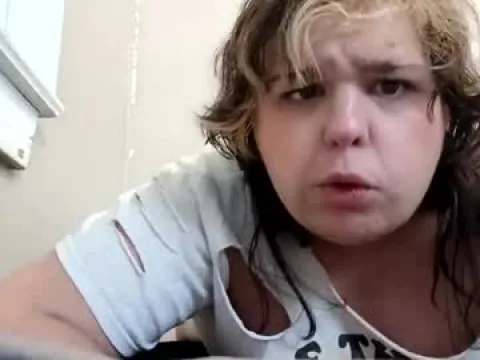 Watch Emily Peach Offline Adult Webcam Show from United States - Free Sex Cam Stream
