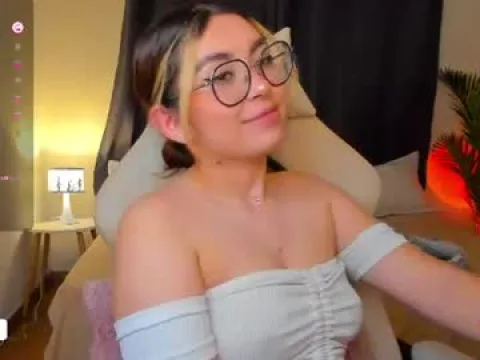 Watch Dakottaa Offline Adult Webcam Show from Colombia - Free Sex Cam Stream