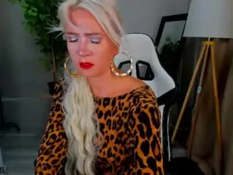 Watch Luna Lady Offline Adult Webcam Show - Free Sex Cam Stream