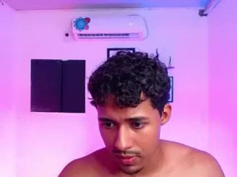 Watch Nassir and Sofi Offline Adult Webcam Show from Colombia - Free Sex Cam Stream