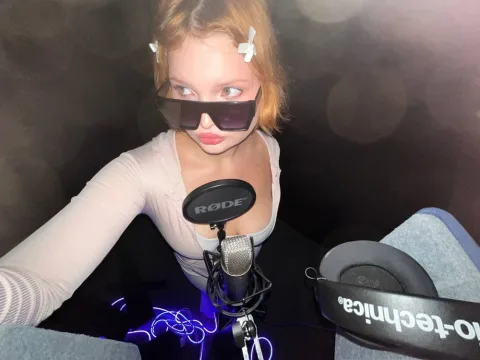 Watch Babyyullii Live Adult Webcam Show - Free Sex Cam Stream