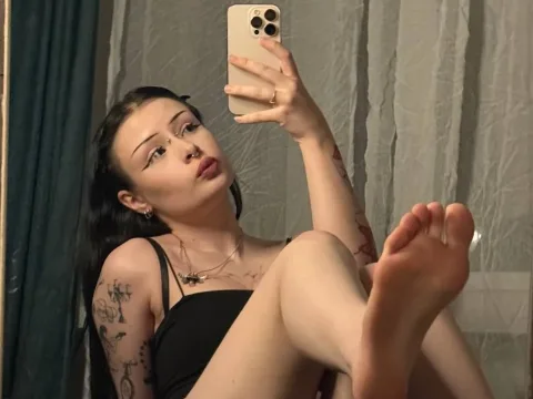 Watch Mavismavira Live Adult Webcam Show - Free Sex Cam Stream