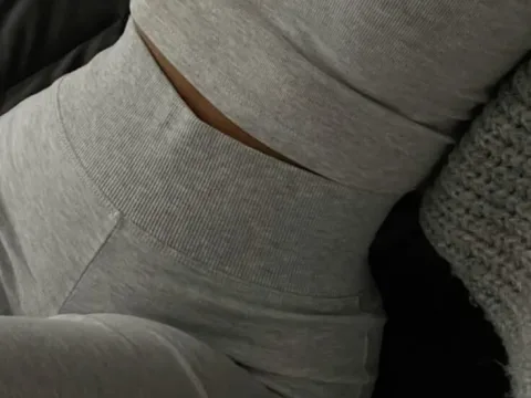 Watch Emmahere Live Adult Webcam Show - Free Sex Cam Stream