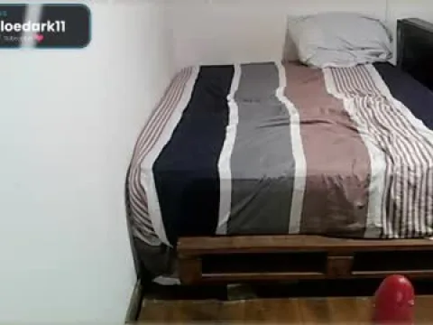 Watch Chloedark11 Offline Adult Webcam Show from Argentina - Free Sex Cam Stream