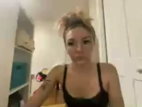 Watch Bluntbbybunny Live Adult Webcam Show - Free Sex Cam Stream