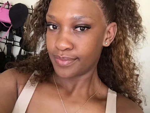 Watch OnionBooty3573 Live Adult Webcam Show - Free Sex Cam Stream