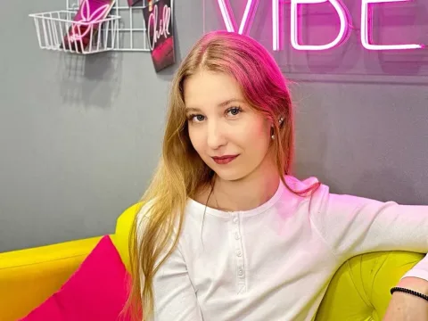 Watch LolaWilsons Live Adult Webcam Show - Free Sex Cam Stream