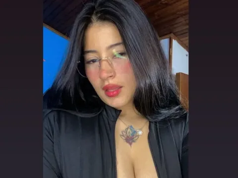Watch RosseeTobe Live Adult Webcam Show - Free Sex Cam Stream