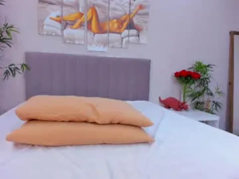 Watch Camilla Kelly Live Adult Webcam Show - Free Sex Cam Stream