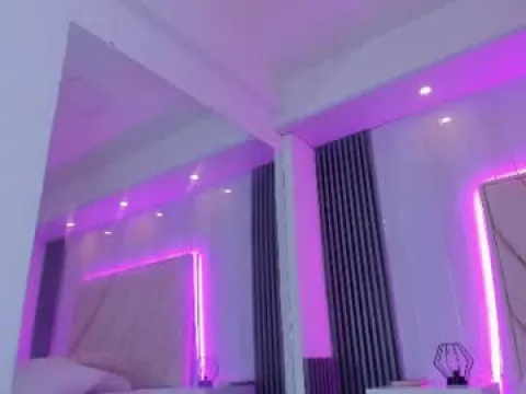 Watch Linda Miranda Offline Adult Webcam Show from Colombia - Free Sex Cam Stream