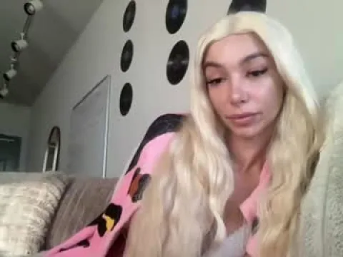 Watch Rosewaifuxo Live Adult Webcam Show from United States - Free Sex Cam Stream