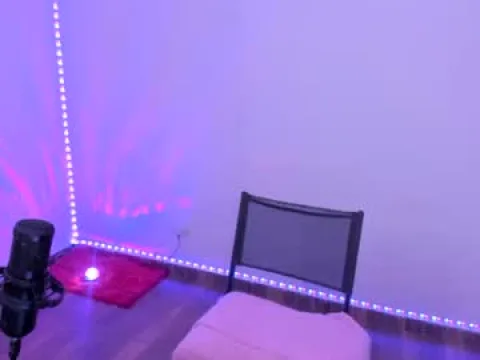 Watch Soymari Offline Adult Webcam Show from Colombia - Free Sex Cam Stream