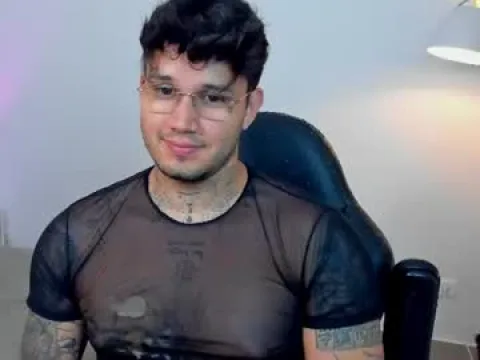 Watch JULIAN Offline Adult Webcam Show - Free Sex Cam Stream
