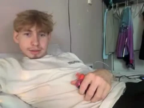 Watch Tyler Fox0 Live Adult Webcam Show from United States - Free Sex Cam Stream