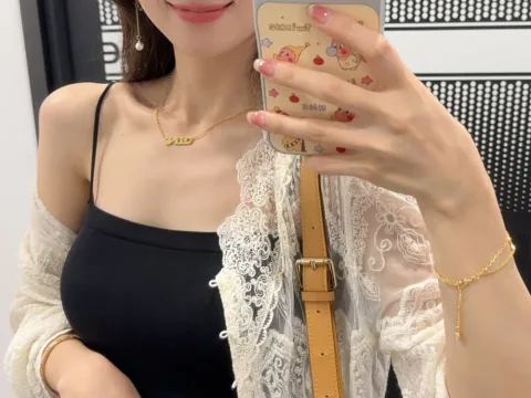 Watch Qianyi1212 Live Adult Webcam Show - Free Sex Cam Stream