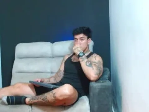 Watch Justinfuller 31 Offline Adult Webcam Show from Colombia - Free Sex Cam Stream