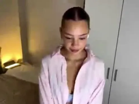 Watch Tina Offline Adult Webcam Show - Free Sex Cam Stream