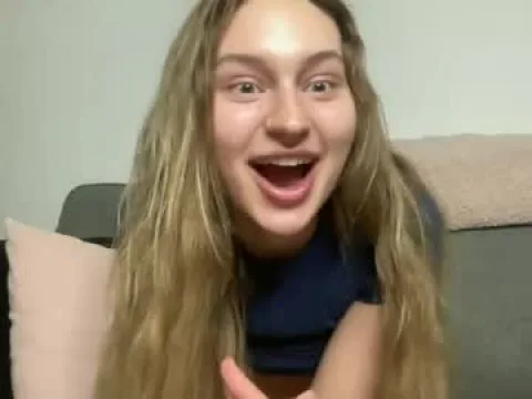Watch Wiinterafterdarkk Offline Adult Webcam Show from Canada - Free Sex Cam Stream