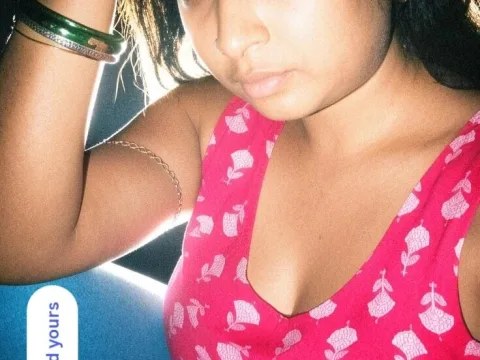 Watch Mistikochi Live Adult Webcam Show - Free Sex Cam Stream