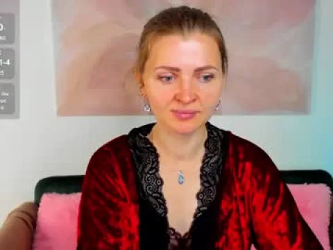 Watch Lisa Live Adult Webcam Show - Free Sex Cam Stream